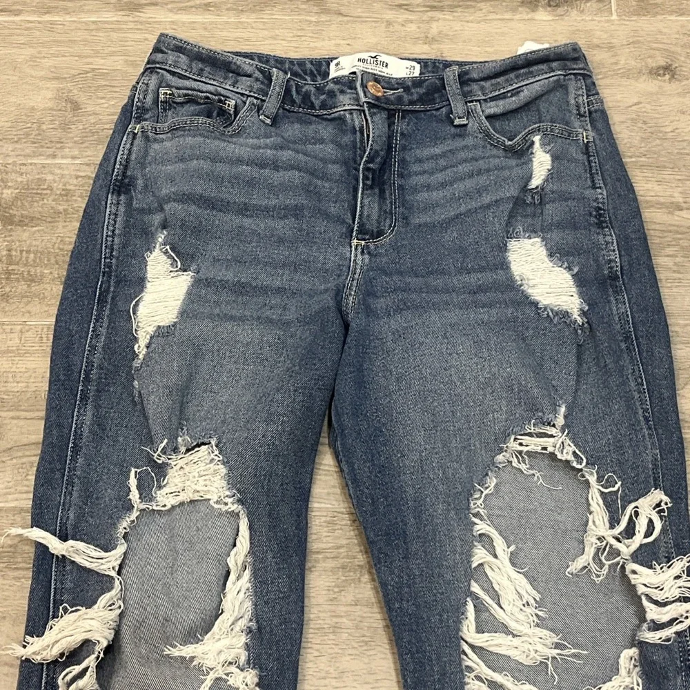Hollister Distressed Cotton Curvy High Rise Mom Jean Vintage Stretch Size 9R W29